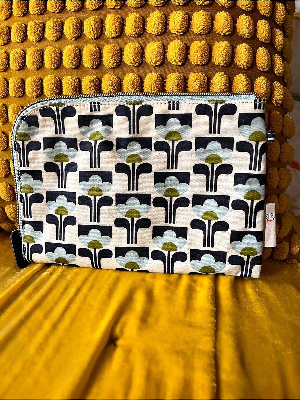 Orla Kiely for Target Floral Stem Cosmetic Pouch Floral Stem Cosmetic Pouch